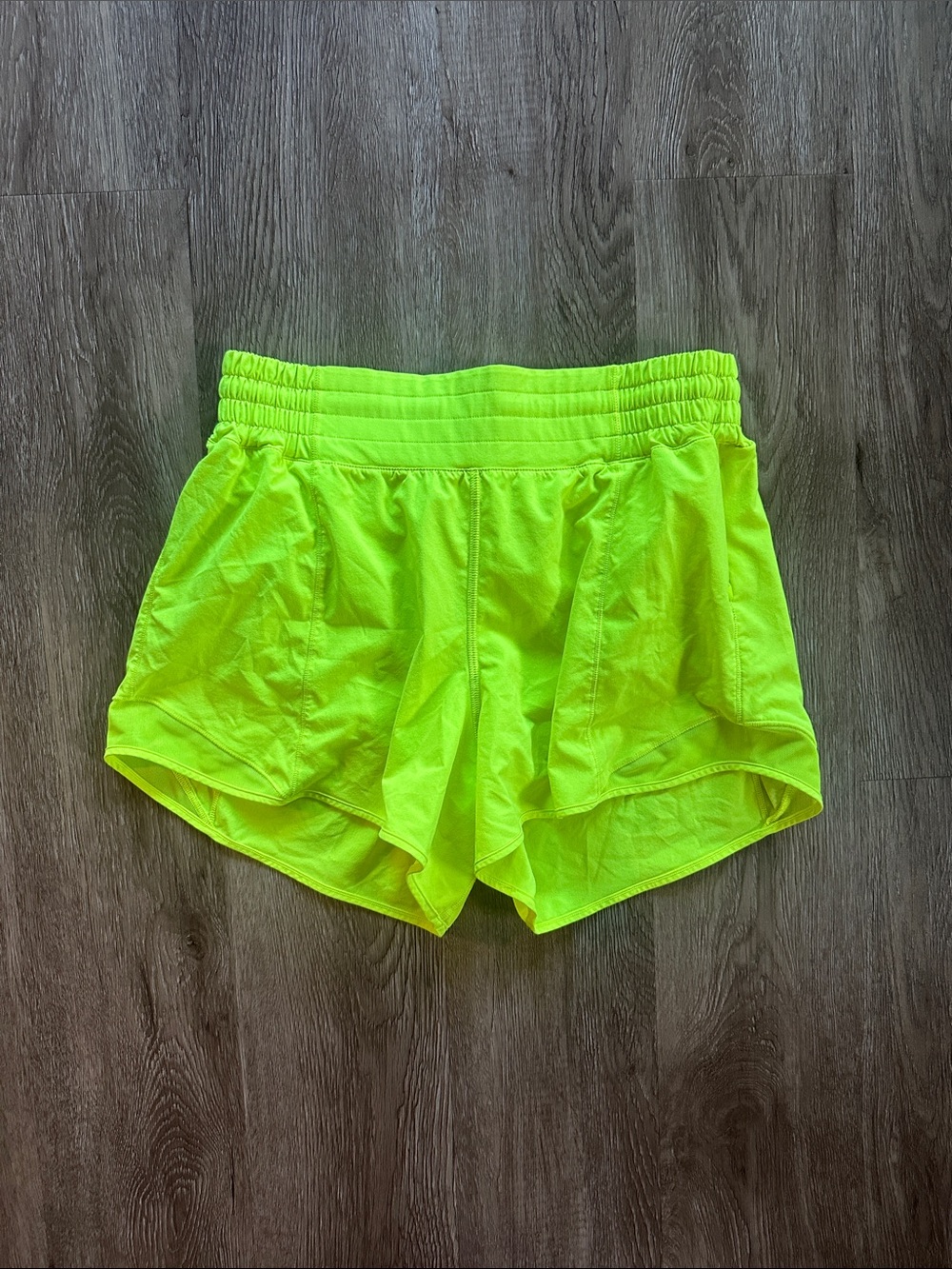 Lululemon Hotty Hot High Rise 4" Shorts Highlight Yellow 8 Running Athletic
